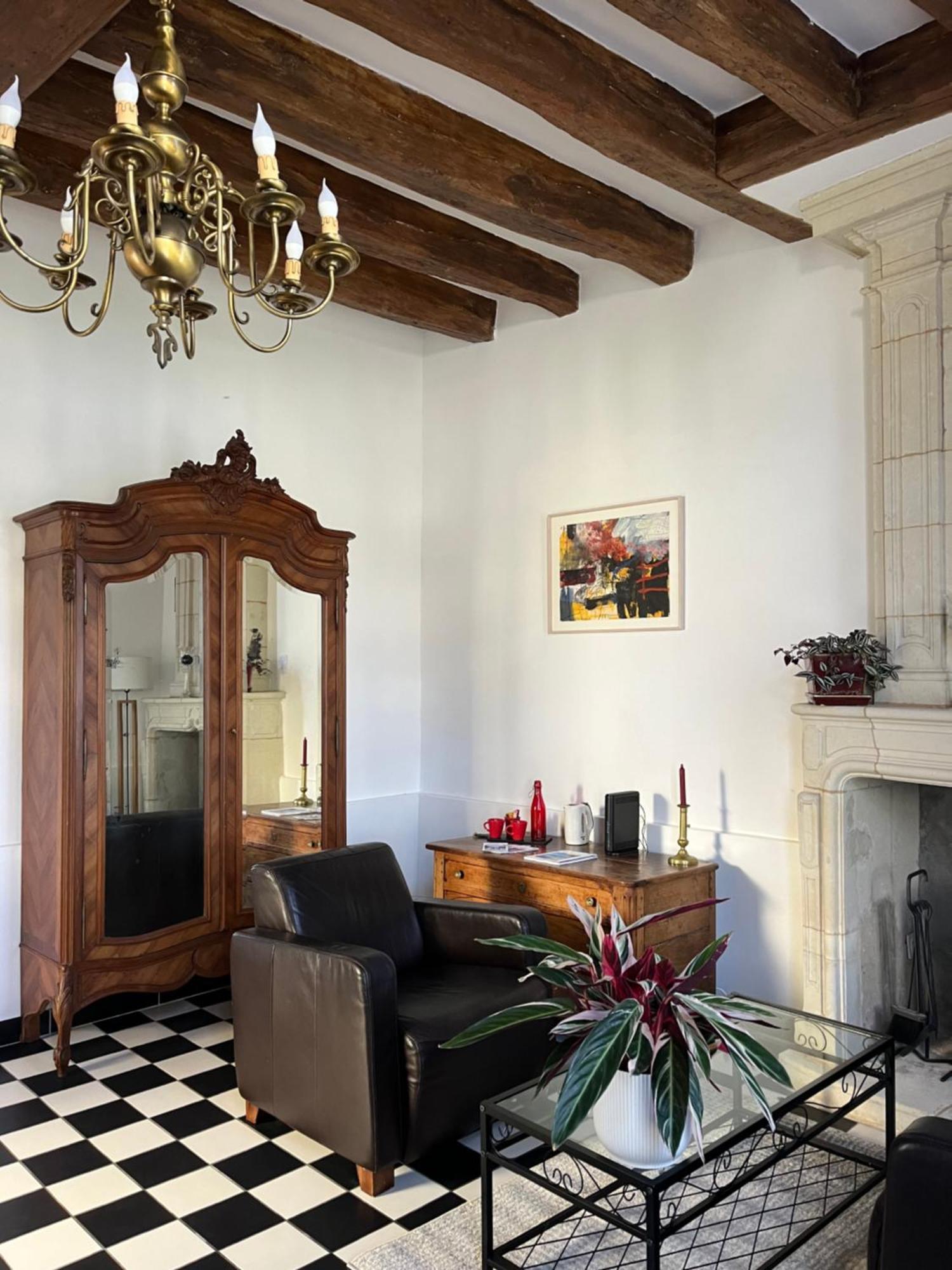 Hotel Beaulieu La Source à Saumur Extérieur photo